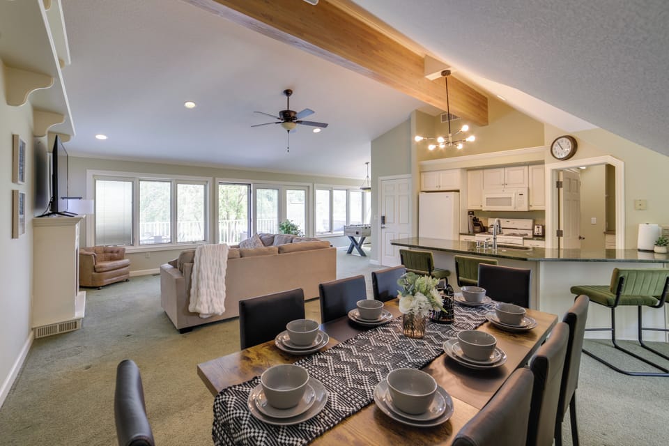 House (2 Bedrooms) | Interior