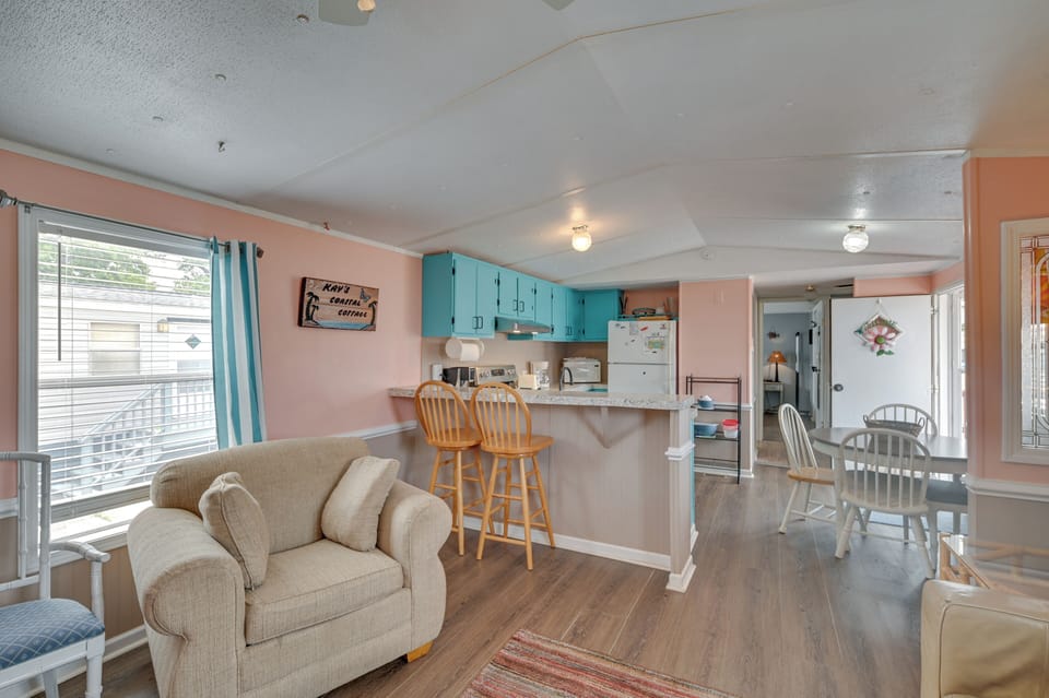 House (2 Bedrooms) | Interior