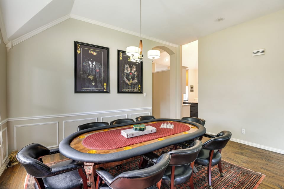 House (4 Bedrooms) | Interior