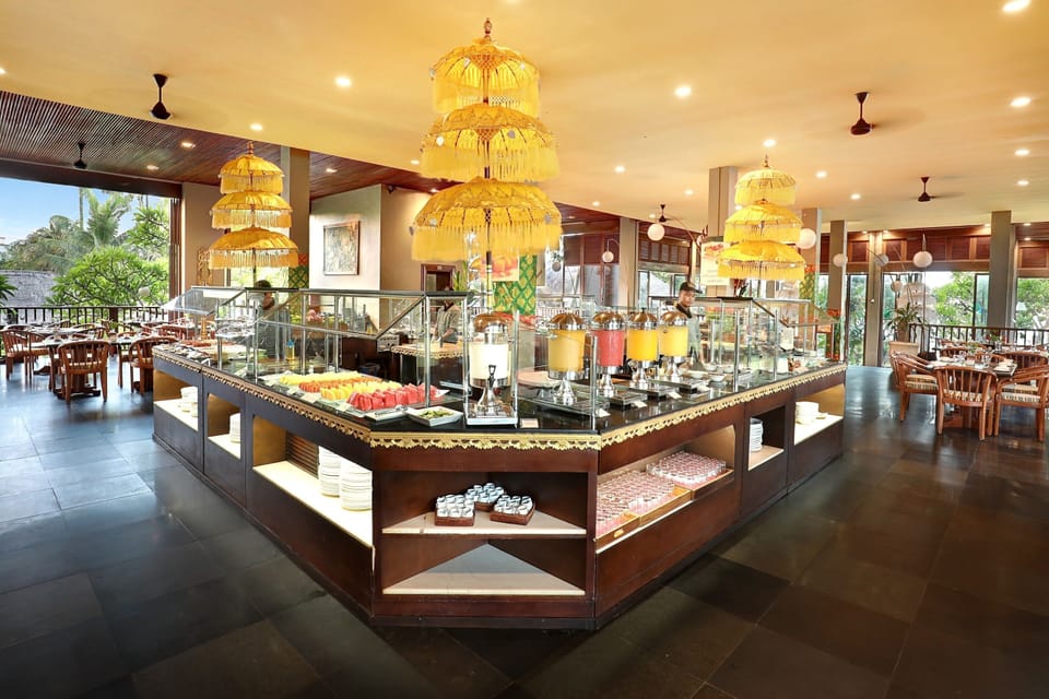 Daily buffet breakfast for a fee