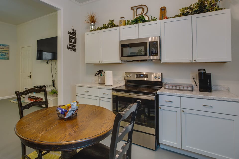 Cottage (2 Bedrooms) | Interior