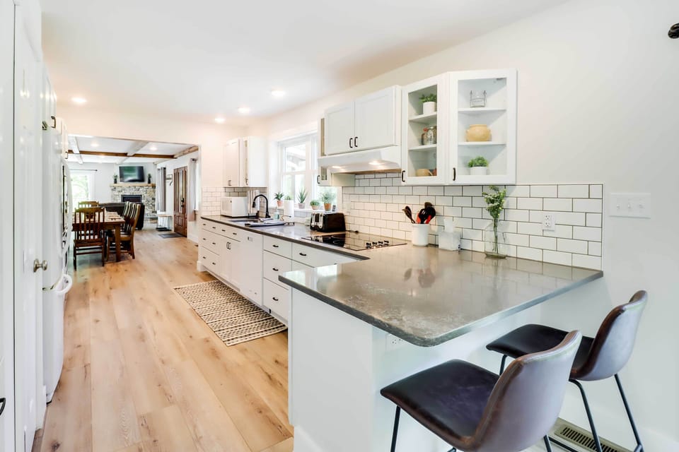House (5 Bedrooms) | Interior