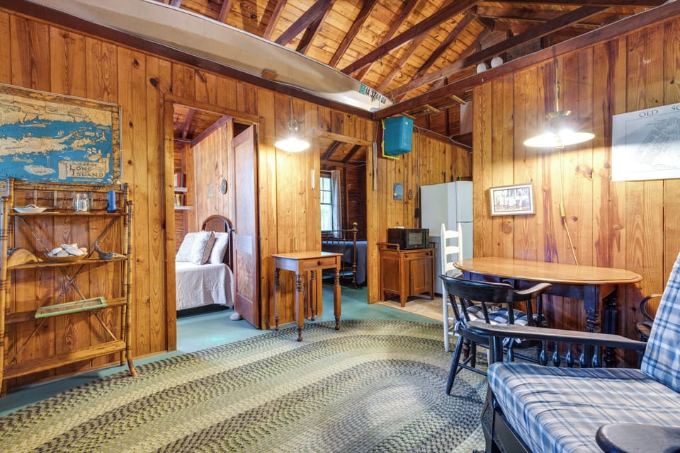 Cottage (2 Bedrooms) | Interior