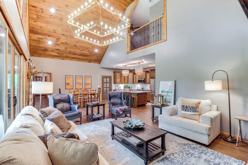 House (3 Bedrooms) | Interior