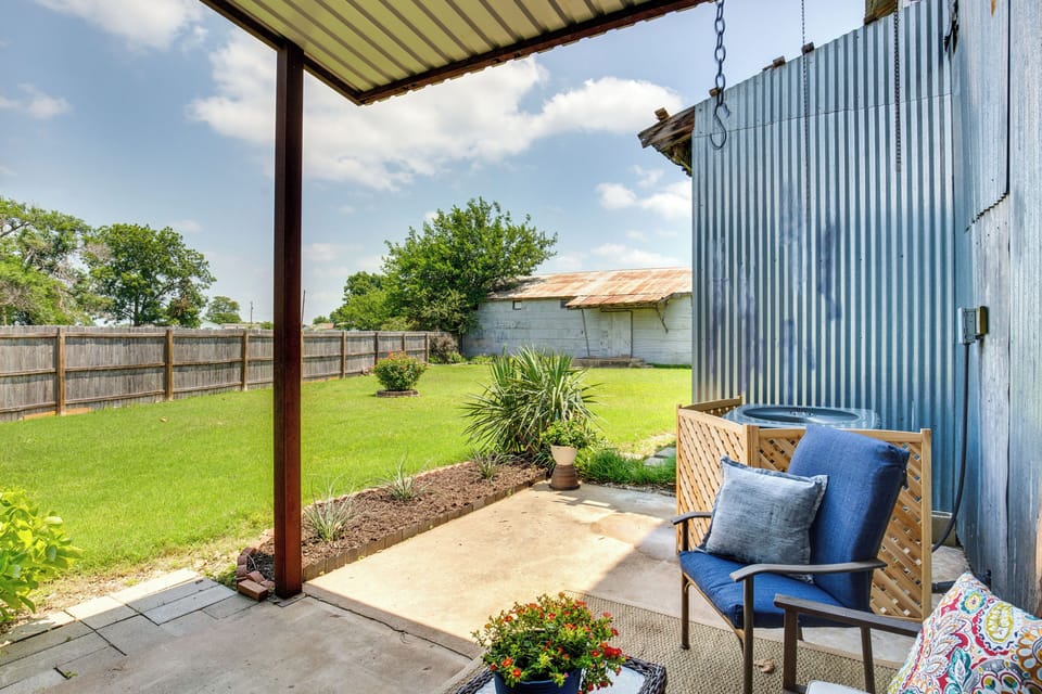 House (3 Bedrooms) | Front of property