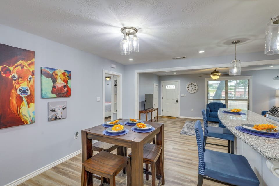 House (2 Bedrooms) | Interior