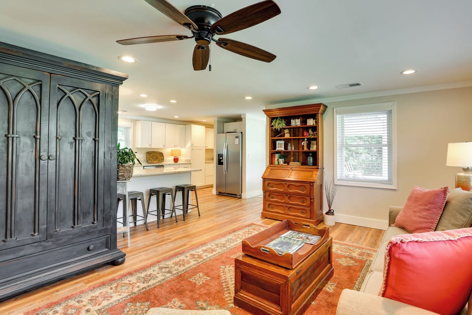 House (2 Bedrooms) | Interior