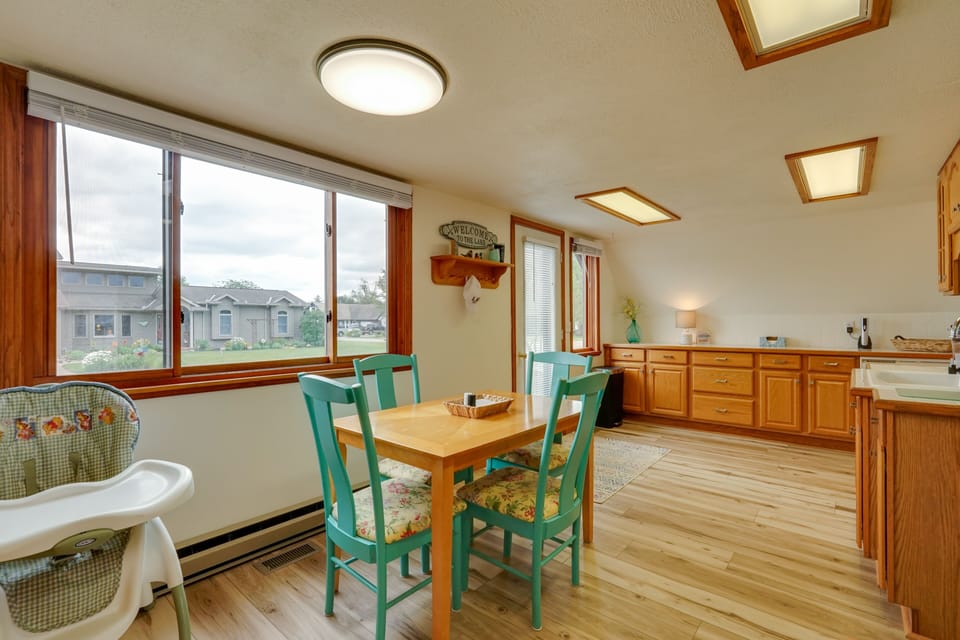 House (3 Bedrooms) | Interior