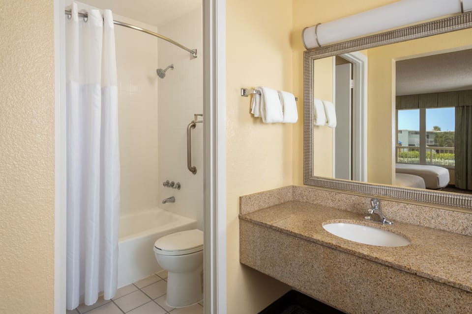 Ocean Breeze Inn Vero Beach Hotel in Vero Beach