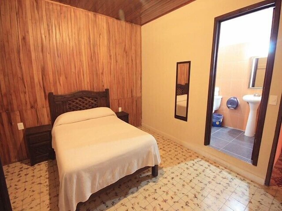 Double Room | WiFi (free)