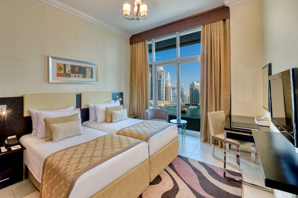 Premier One Bedroom Apartment with Free Beach Transfer 15% F&B Discount | Lake view