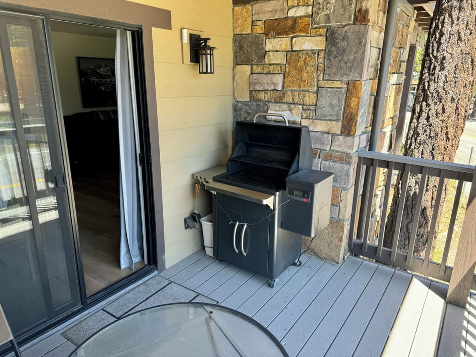 Traeger Grill Pellet Stove