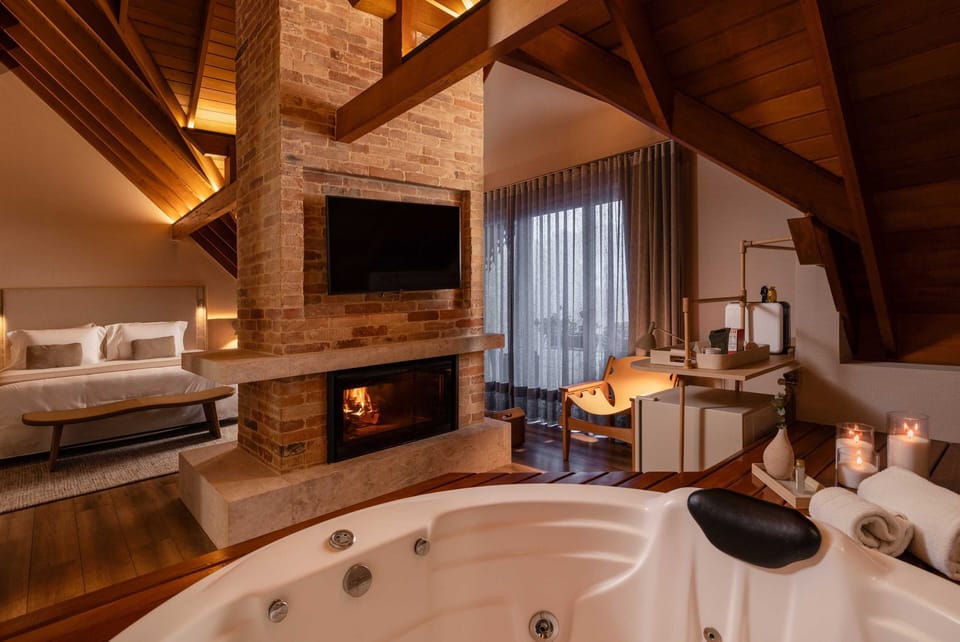 Romantic Suite, 1 King Bed | View from room