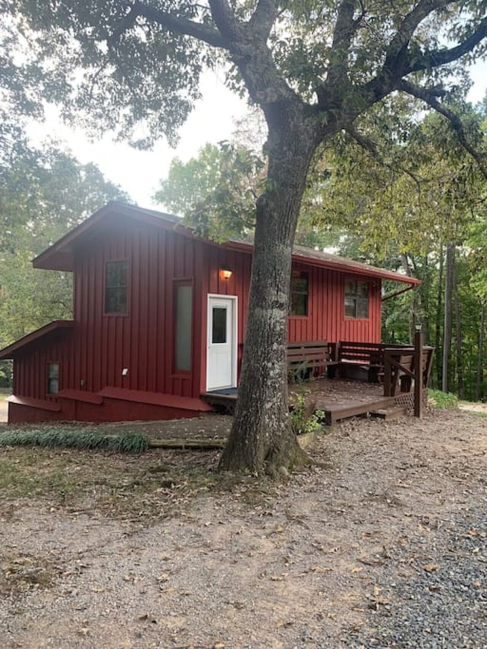Outside & Front Porch Area