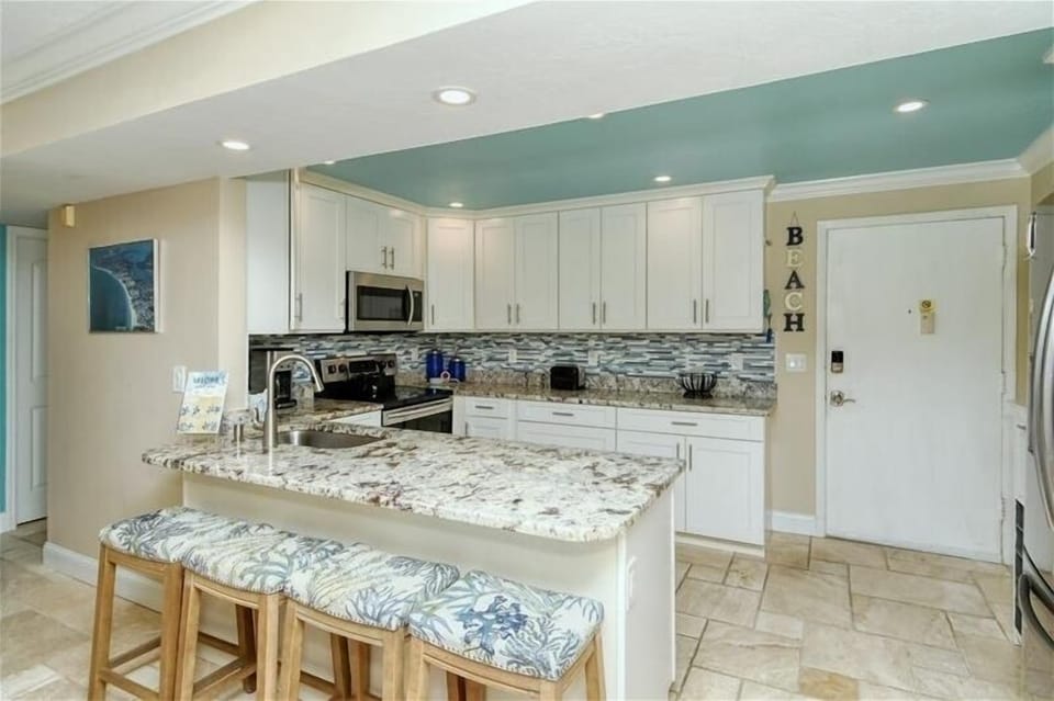 Open Kitchen