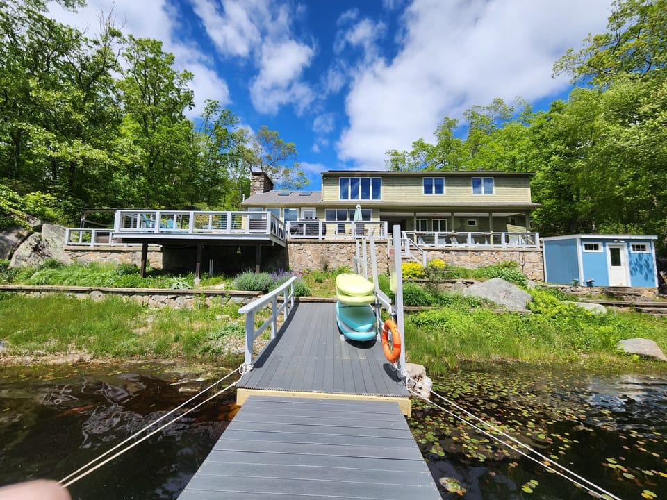 New Dock! Two person kayaks & several stand up paddle boards!