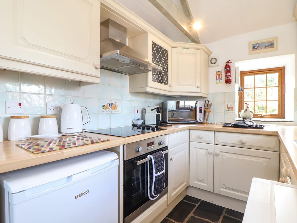 Fridge, dishwasher, electric kettle, toaster