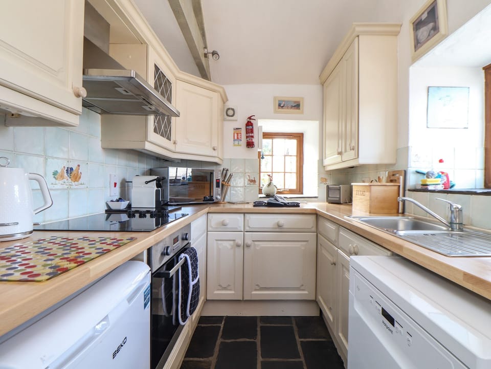 Fridge, dishwasher, electric kettle, toaster