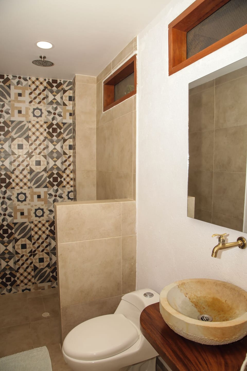 Comfort Loft | Bathroom | Deep soaking tub, rainfall showerhead, towels, soap