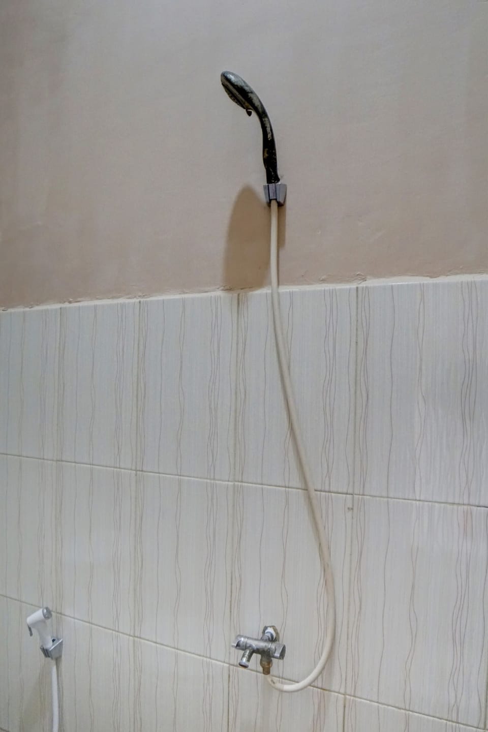 Standard Single Room | Bathroom | Shower, soap