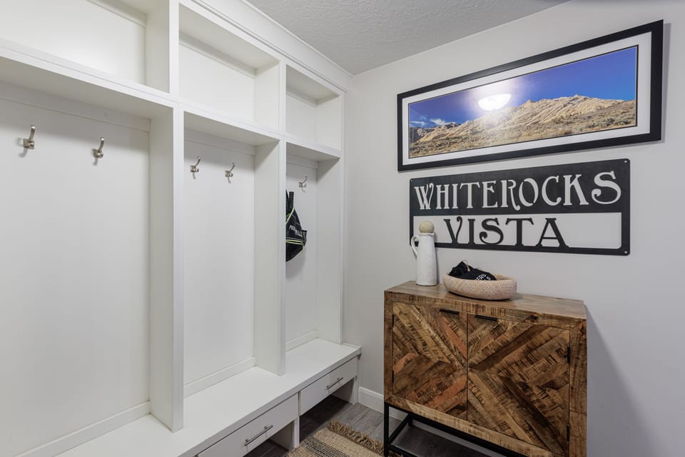 Entry Way - Whiterocks Vista is a beautiful 2,962 square foot, 4-bedroom, 4.5-bathroom luxury villa located at The Ledges of St. George.