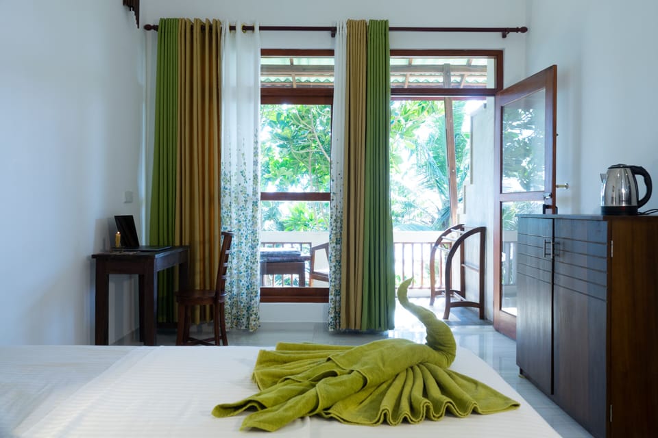 Standard Double Room | Desk, laptop workspace, free WiFi, bed sheets