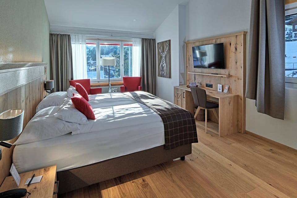 Minibar, in-room safe, desk, soundproofing