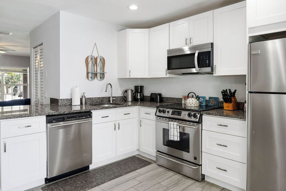 Fully equipped kitchen