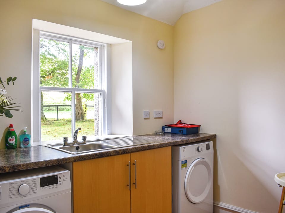 Interior | Gleneffock Farmhouse, Glenesk, near Brechin