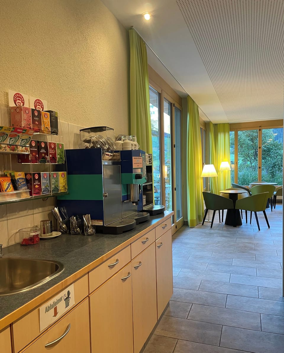 Cafe