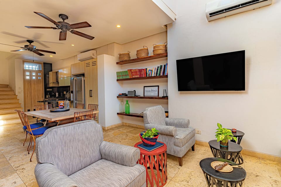 House, 3 Bedrooms | Living area