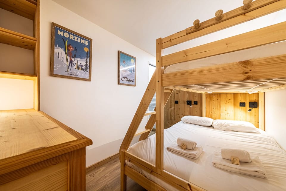 Child's bedroom