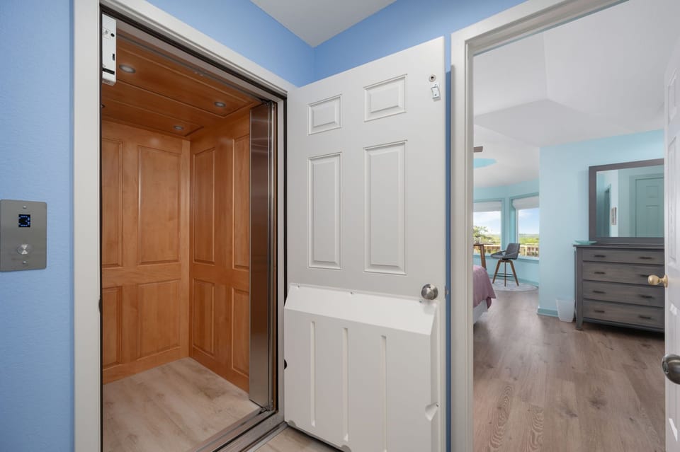 SNH447: Absolute Searenity | TL Elevator Access