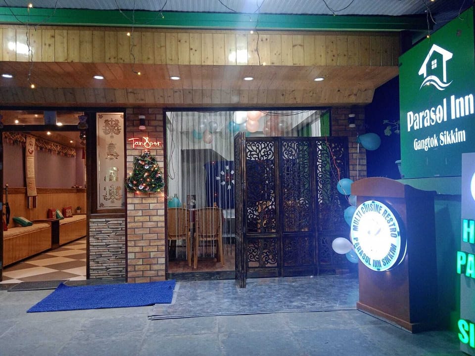 Parasol Inn Sikkim Hotel in India