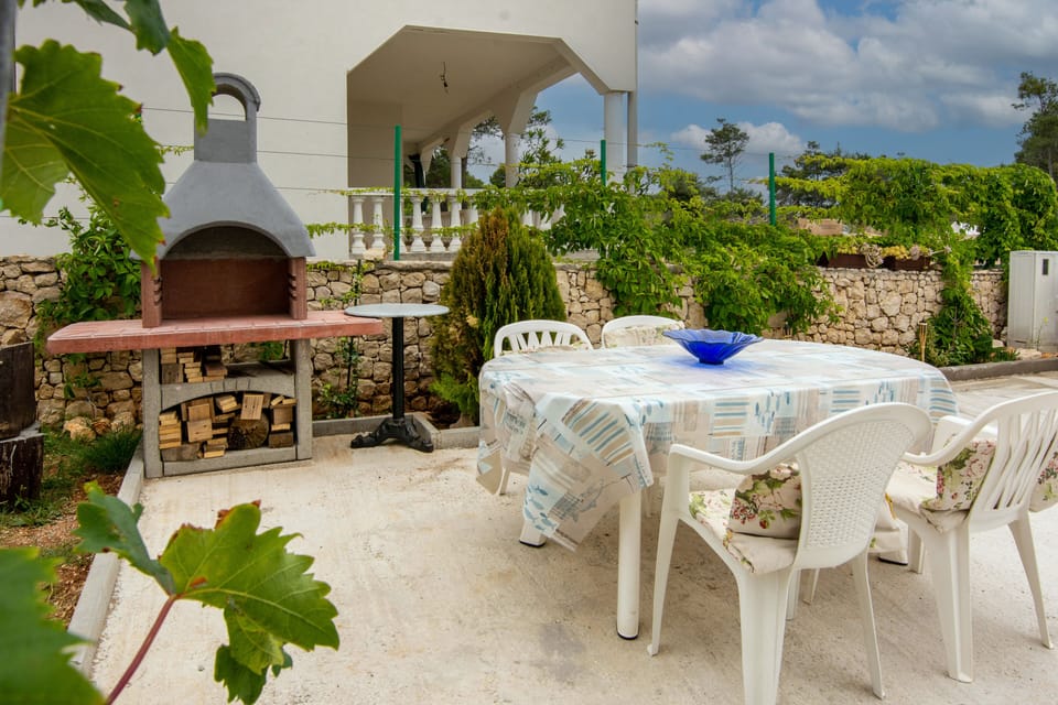 BBQ/picnic area