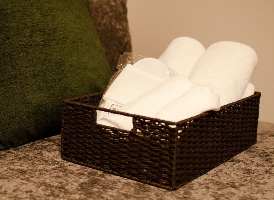 Bathroom amenities
