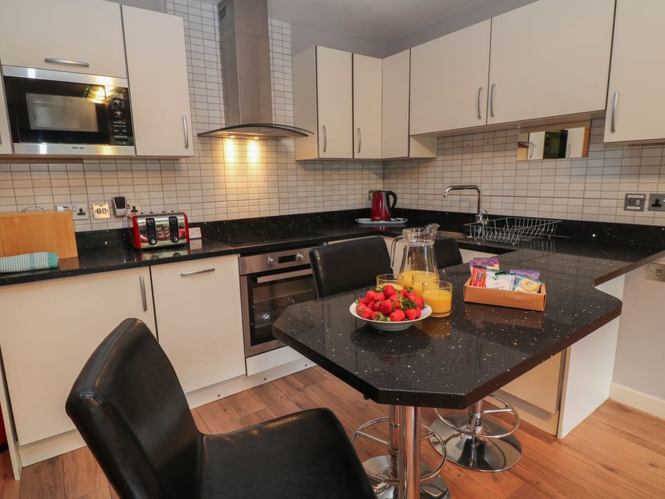 Fridge, dishwasher, electric kettle, toaster