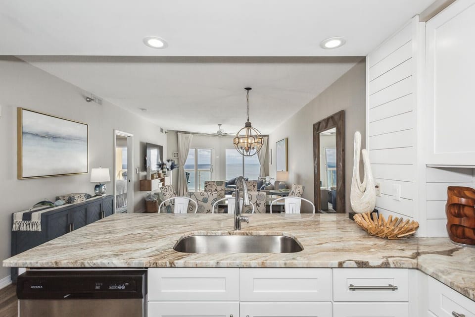 22 Via De Luna Dr 1504- Kitchen