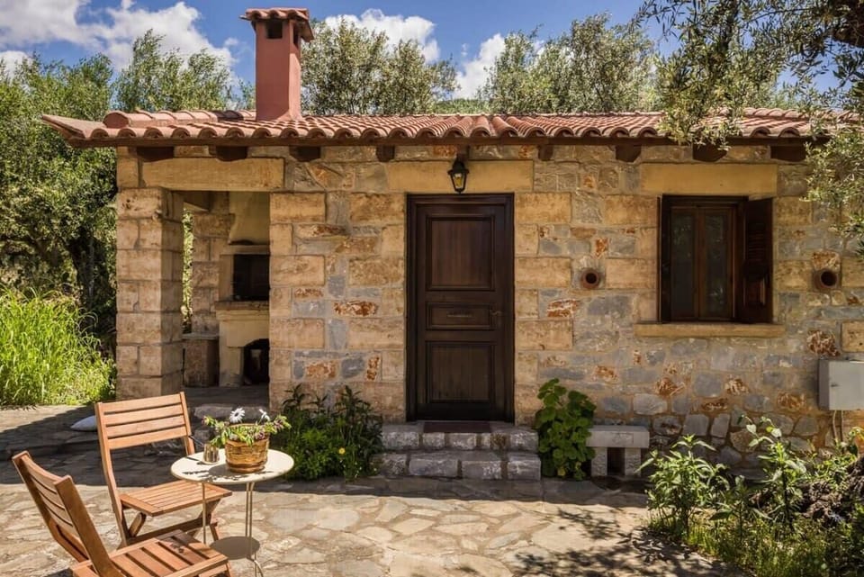 Facade of the property