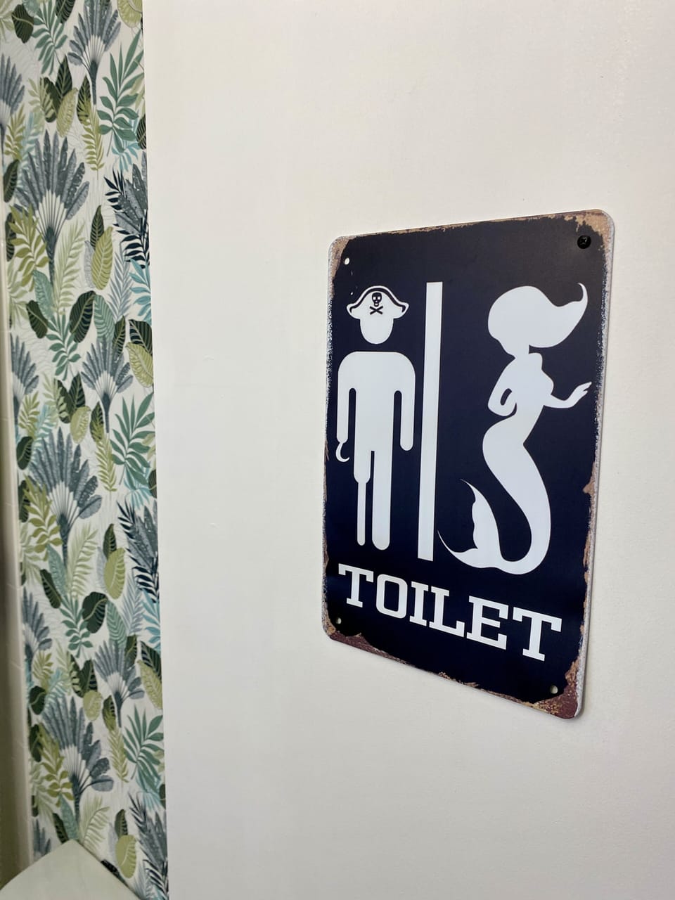 When at the shore, only Mermaids and Pirates allowed!