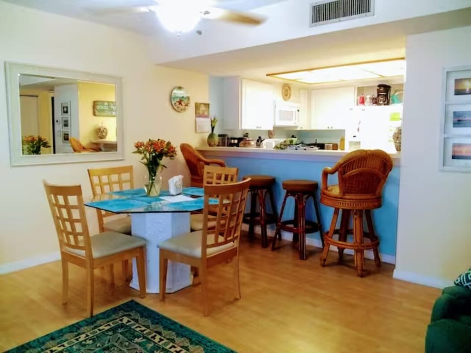Dining/Bar area and Kitchen