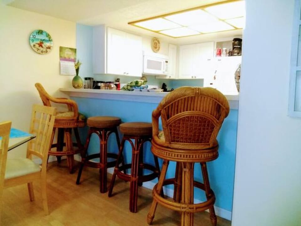 Bar area and kitchen