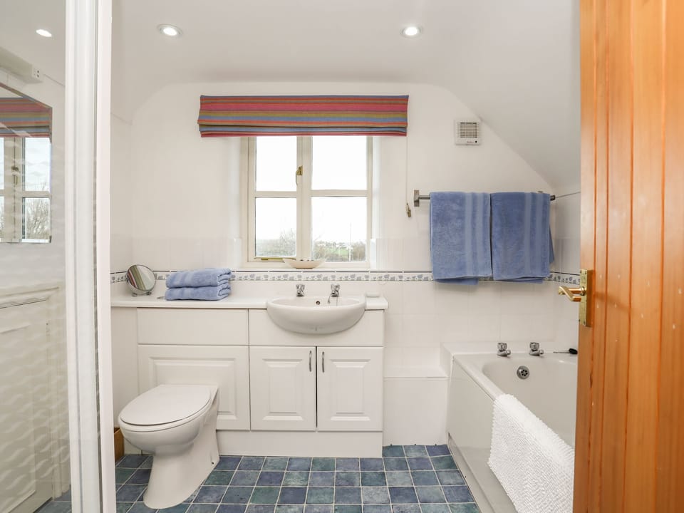 Rhyd Y Bont Bach Cottage in Wales