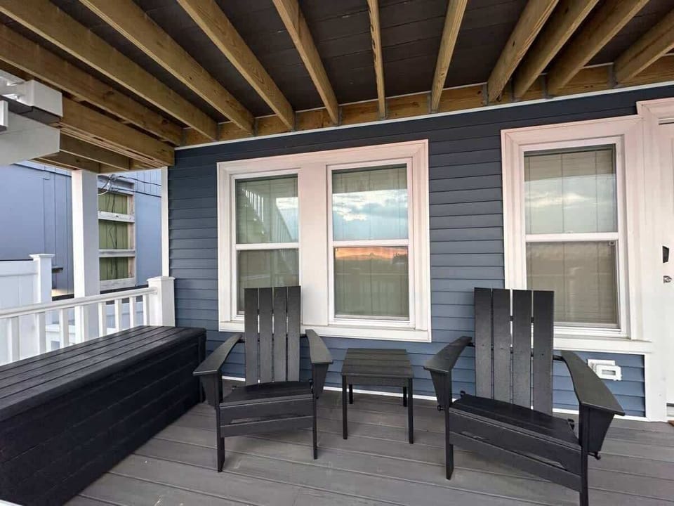 Private porch area looking out to the bay
