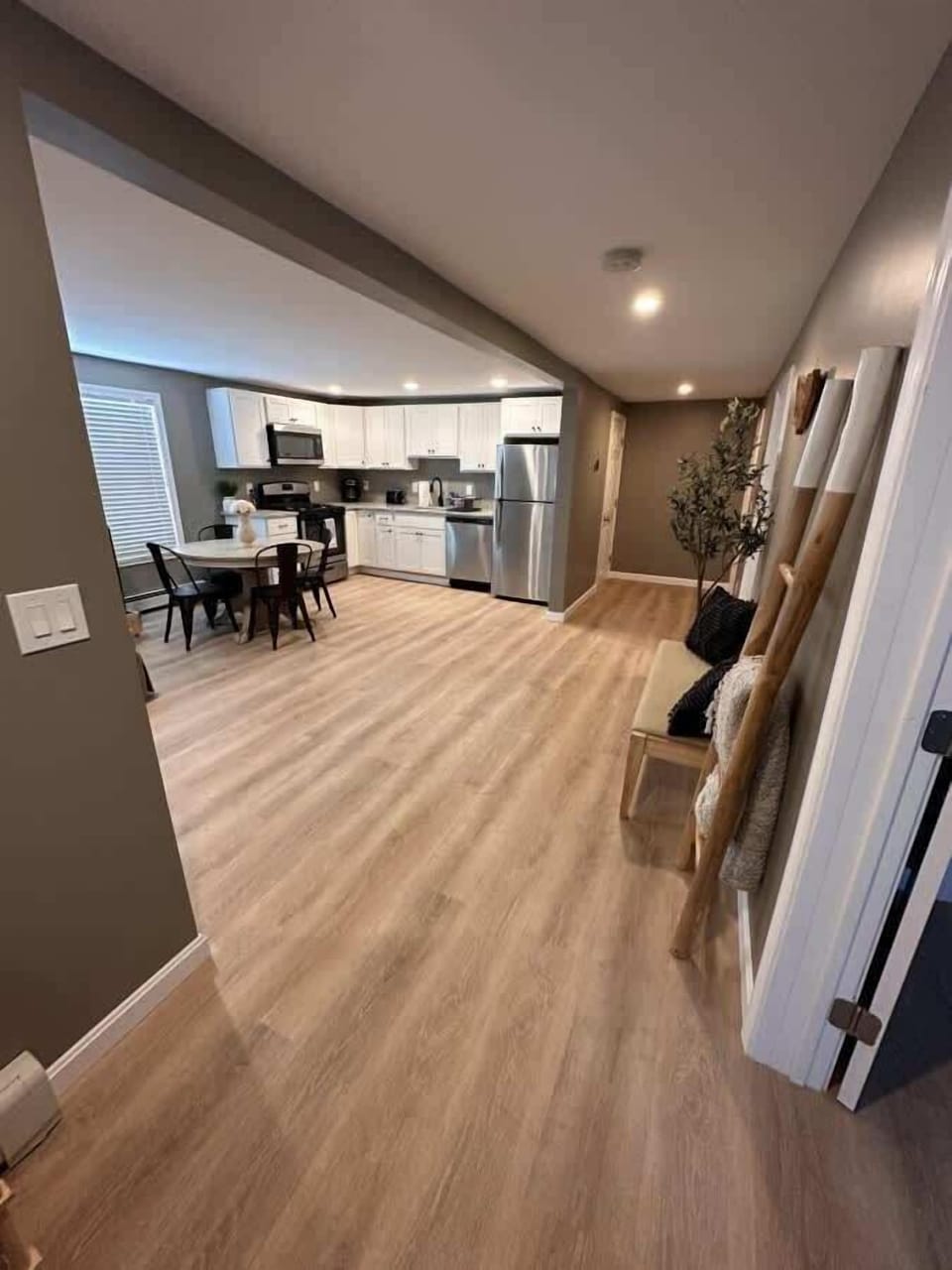 Open view of the suite