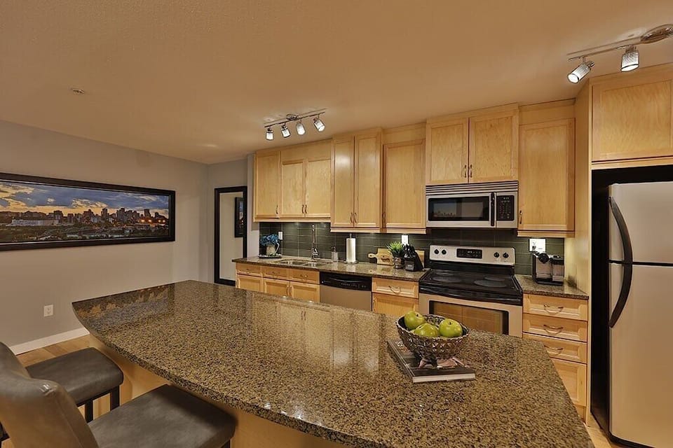 Fully equipped kitchen