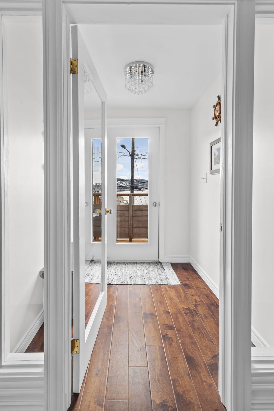 Access the sunny patio from this inviting doorway! 🚪 Step into outdoor bliss right from your doorstep.
