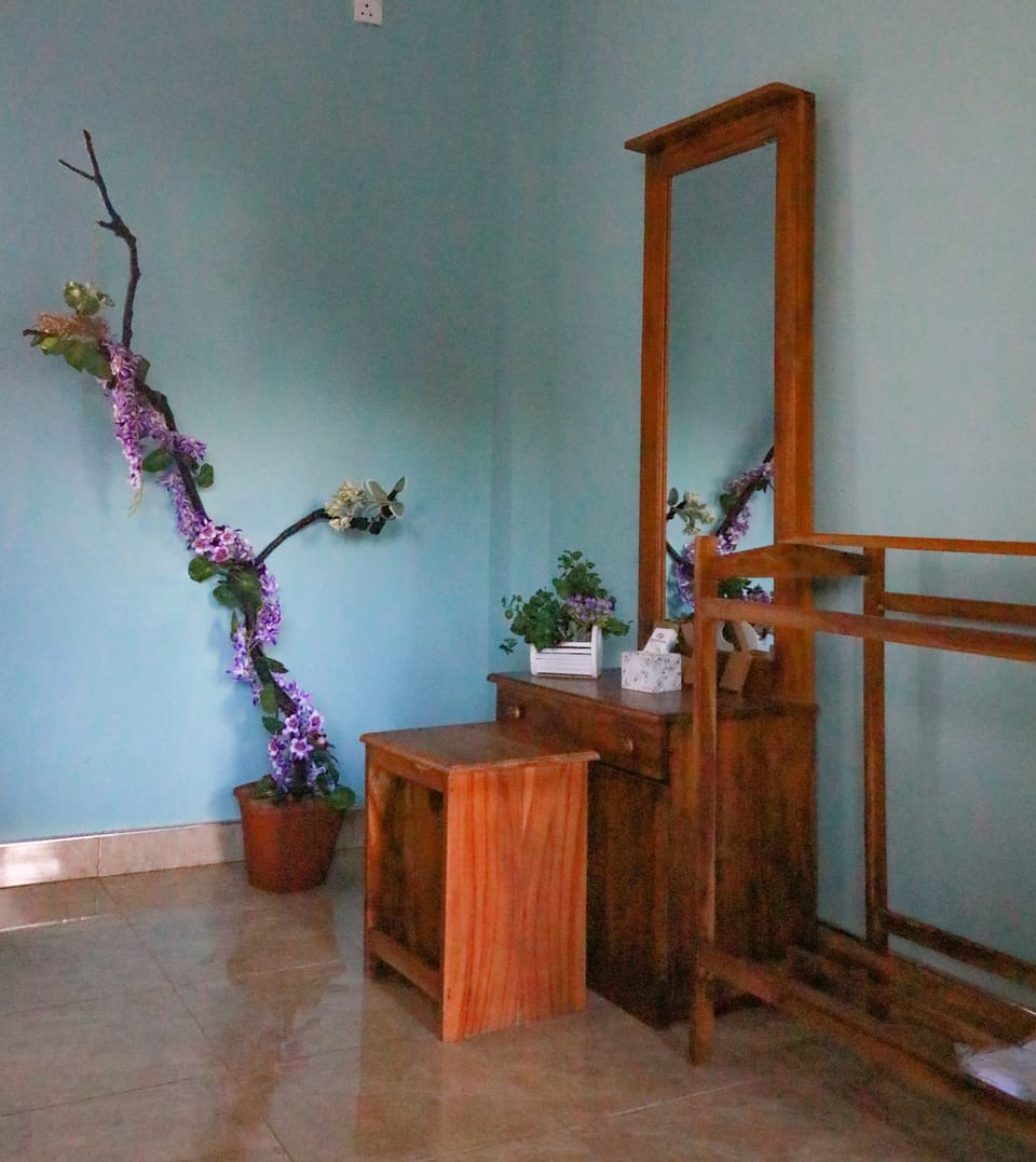 Standard Room | Desk, laptop workspace, WiFi (free), individually furnished