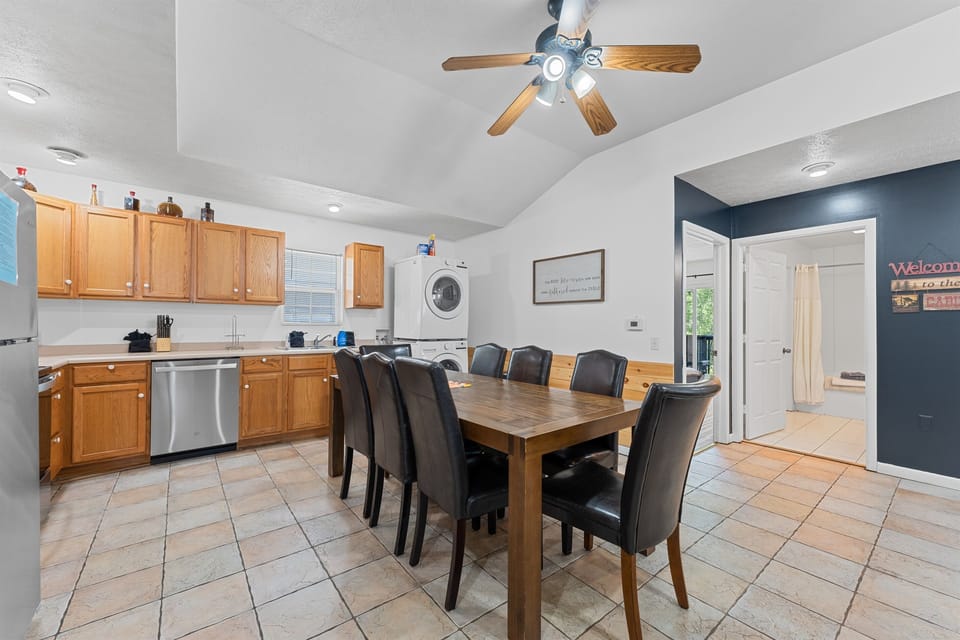 Let the cozy cabin atmosphere embraces you and relaxation unfold