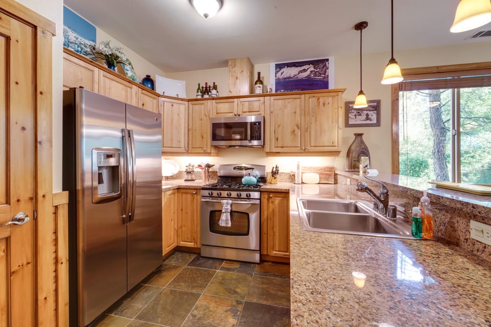 Kitchen | Cooking Basics | Spices | Ice Maker
